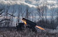 Ворог не полишає спроб оточити Авдіївку, – Генштаб
