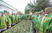 МОЗ вирішило почати вакцинацію священників