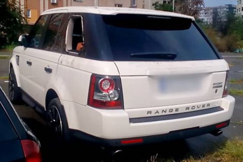 У Києві впіймали викрадачів елітних позашляховиків