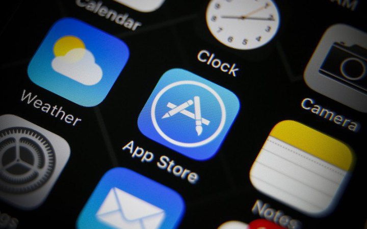ЦПД: Росія є світовим лідером за кількістю видалених додатків із App Store