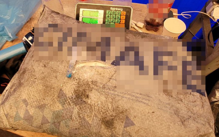 Київські правоохоронці перекрили міжнародний канал збуту кокаїну, – МВС