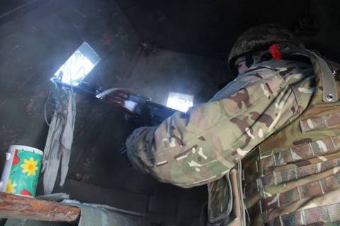 Военные насчитали 71 обстрел за сутки на Донбассе