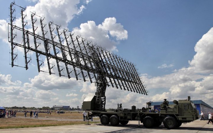 Готувався до вильоту і вже завів двигун: ГУР спалило в Криму Ан-26 і дві РЛС росіян