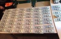 В Черновцах полковник полиции задержан при получении $11 тыс. взятки 