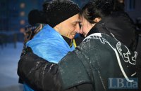 «Тремчу не від холоду, а від емоцій». В Україну з російського полону повернули 157 захисників