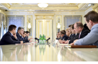 Выборы на оккупированном Донбассе приведут к обострению ситуации, - Порошенко