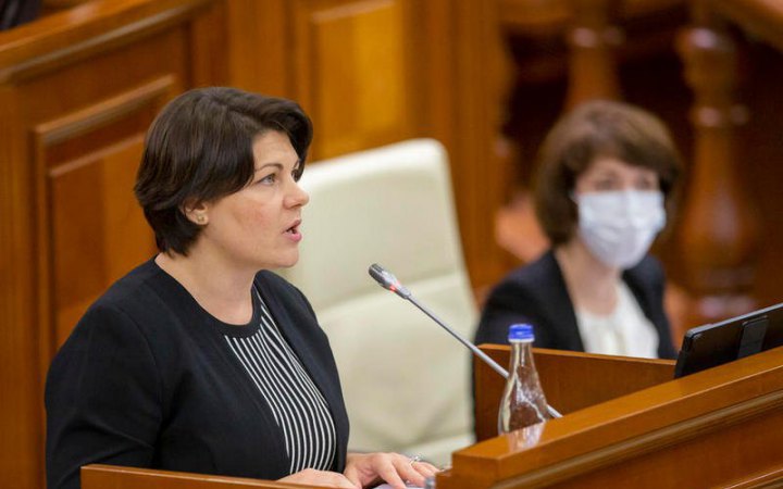 Кишинев не будет оказывать военную помощь Украине, - премьер Молдовы