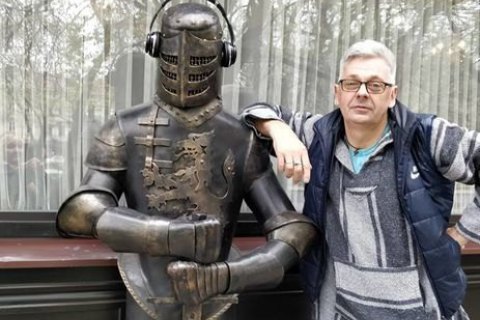 Дело о нападении на журналиста Комарова переквалифицировали в "покушение на убийство"
