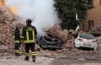 Підземні поштовхи в Італії не вщухають