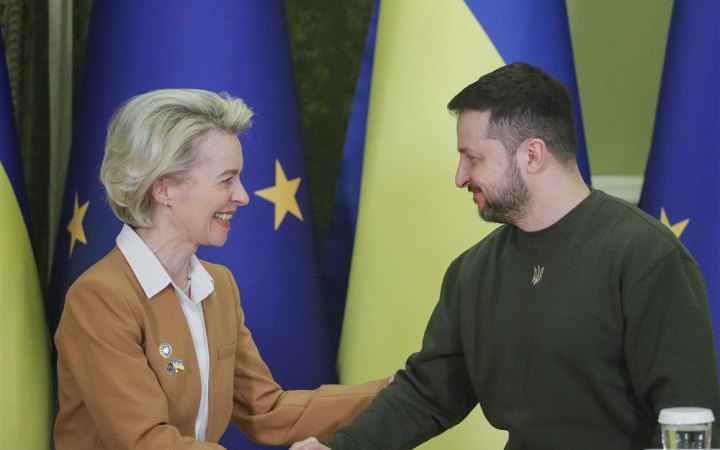 ЄС завершить роботу над десятим пакетом санкцій проти РФ до 24 лютого, – голова Єврокомісії