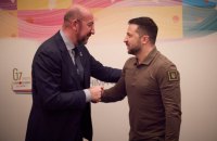 Поки російські загарбники на українській землі, ніхто не сяде за стіл переговорів з РФ, – Зеленський