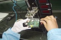 Поставки компьютера за 35 долларов задержали из-за отсутствия знака качества