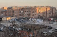 ​В России взрывом полностью разрушен трехэтажный торговый центр, охранник выжил