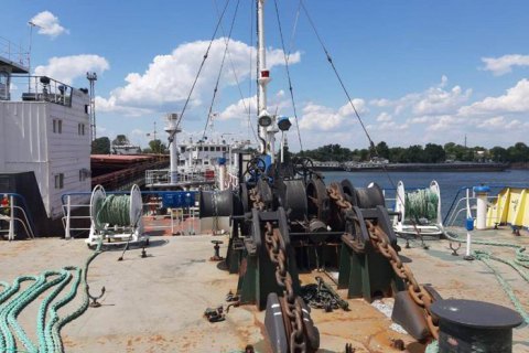 Экипаж задержанного в Украине танкера возвращается в Россию