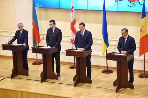  Страны ГУАМ договорились о создании транспортного коридора и сотрудничестве по ЗСТ
