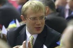 Янукович панически боится массовых протестов, - Шевченко