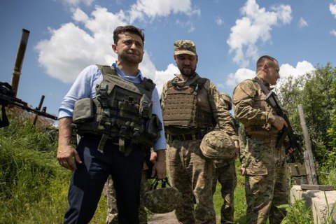 Зеленський відхилив петицію про легалізацію зброї