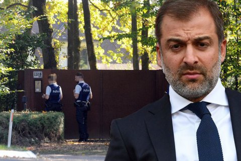В бельгийском футболе коррупционный скандал: полиция арестовала тренера "Брюгге", задержаны агенты и судьи