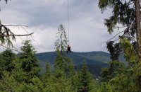 ​19-летний мужчина погиб в Ворохте, сорвавшись с зиплайна
