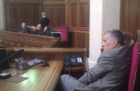 Оппозиционеры опять будут ночевать в парламенте