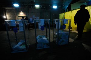 Объединенная оппозиция заявляет о нарушениях ПР в день голосования в Луганске