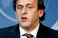 <b>Вместо Украины Евро-2012 может провести Германия</b>