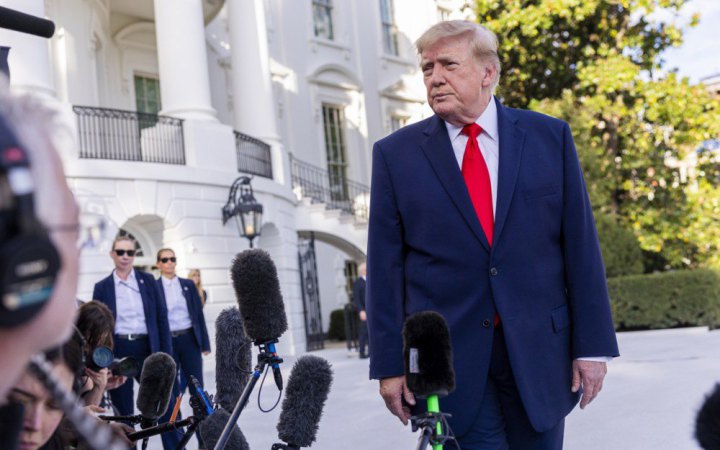 Трамп назвав журналістку CNN "тупою" через запитання про санкції проти Росії
