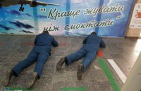 Таможенников аэропорта "Херсон" уличили в систематическом взяточничестве