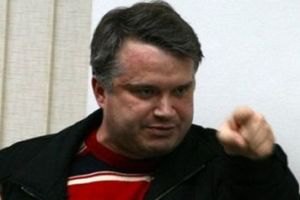 Лидеров "Свободы" везут в отделение милиции