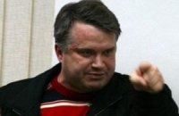 Лидеров "Свободы" везут в отделение милиции