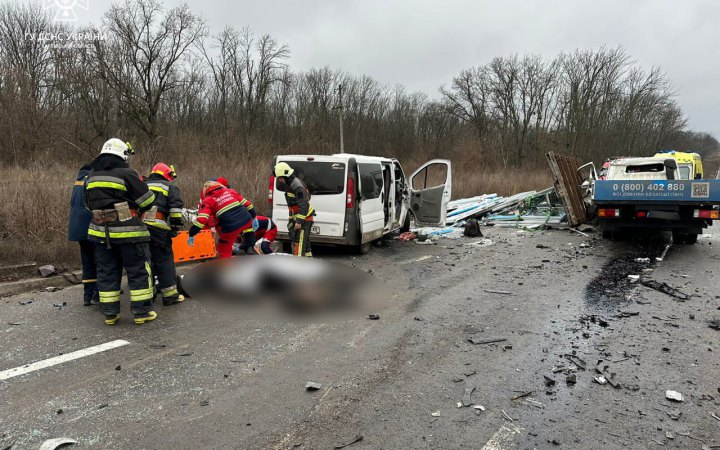 На Харківщині внаслідок ДТП загинуло 6 людей, ще 5 отримали травми