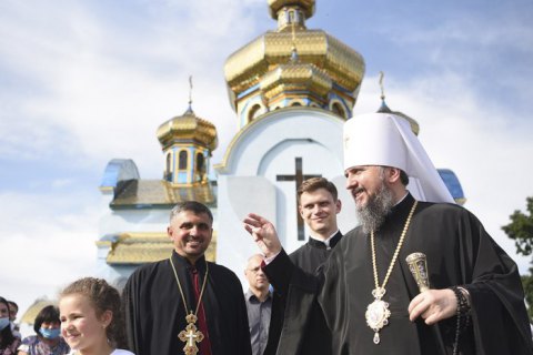 Кількість прихильників ПЦУ в Україні за рік зросла із 42 до 52%, - опитування