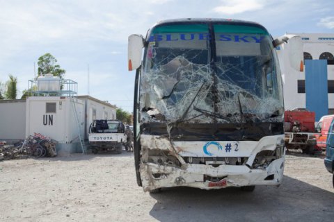 ​На Гаити автобус насмерть сбил 38 человек