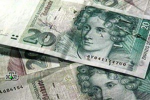 Половина немцев хочет вернуть обратно марку взамен евро