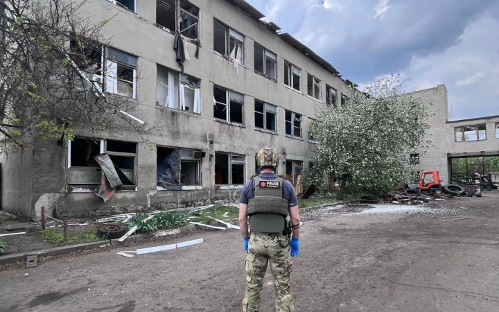 Росіяни скинули 8 авіабомб на Костянтинівку Донецької області