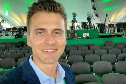 Телеведущий Александр Скичко идет в Раду по мажоритарке от "Слуги народа"