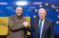 Умєров обговорив з Боррелем використання прибутків із заморожених активів РФ
