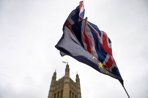 Великобритания не будет вводить санкции против РФ, пока не выйдет из ЕС