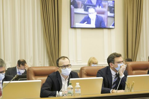 Зеленський виступив за лібералізацію візового режиму для туристів з Китаю та Індії