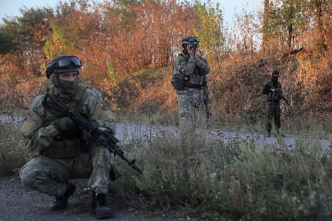 2 военных ранены в ходе АТО 15 октября