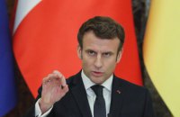 ​Макрон отложил выдвижение кандидатуры на пост президента из-за ситуации в Украине, - СМИ