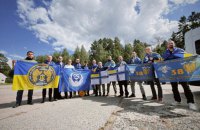 Україна повернула 10 захисників у межах спеціального етапу обміну через Білорусь, - Зеленський