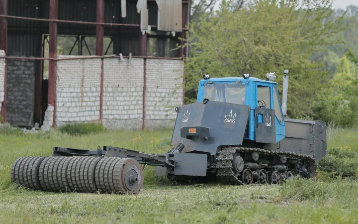 На Харківщині виготовили машину для розмінування