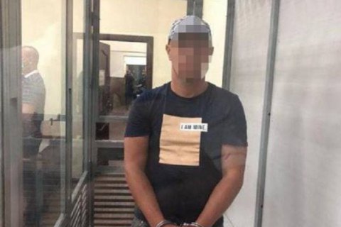 Умер мужчина, который избил и хотел изнасиловать женщину в поезде "Мариуполь - Киев" (обновлено) 