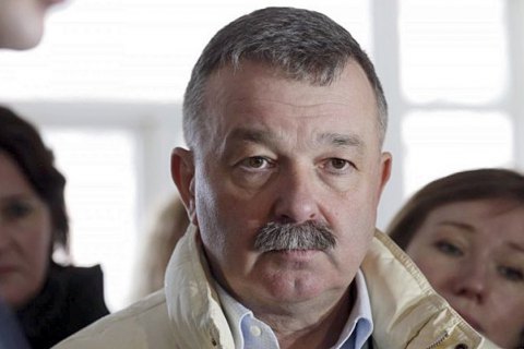 Пойманного на взятке замминистра здравоохранения вернули на должность
