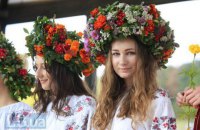 Зелені свята та зелені сукні, Абсент та інші речовини. Таємниці кольору