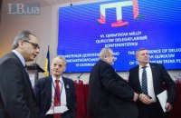 ​Представители крымских татар решили баллотироваться в Раду от разных партий