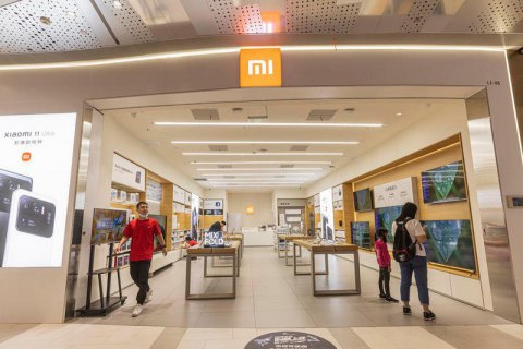Xiaomi решила отказаться от бренда Mi