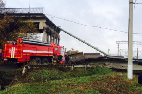 В Амурской области РФ обрушился автомобильный мост над Транссибирской магистралью