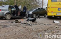 В Ровно столкнулись две легковушки и рейсовый автобус, есть погибший и травмированные